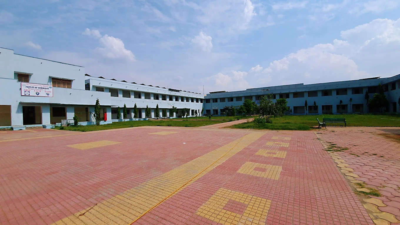 Shri M.L.V. Government PG College